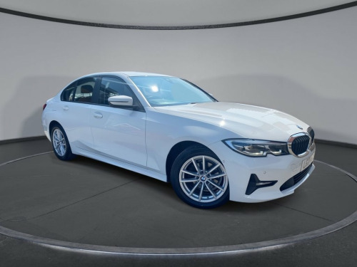 BMW 3 Series  2.0 318d MHT SE Pro Saloon 4dr Diesel Hybrid Auto 