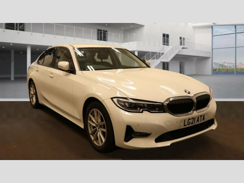 BMW 3 Series  2.0 318d MHT SE Pro Saloon 4dr Diesel Hybrid Auto 