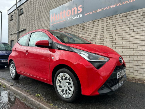 Toyota AYGO  1.0 VVT-i x-play Hatchback 5dr Petrol Manual Euro 