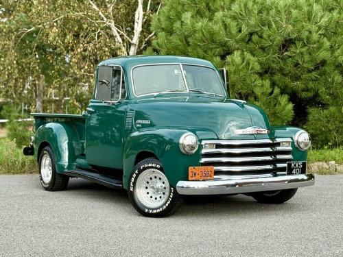 Chevrolet 3100  Pick-Up RestoMod 5.7 V8 350ci  '5 Window' Step Sid
