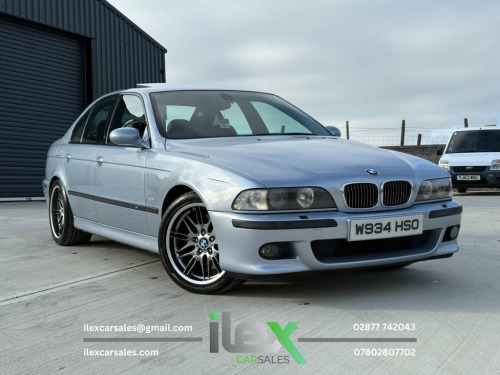 BMW M5  4.9i Saloon 4dr Petrol Manual (346 g/km, 400 bhp)
