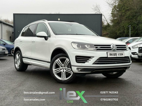 Volkswagen Touareg  3.0 TDI V6 BlueMotion Tech R-Line SUV 5dr Diesel T 