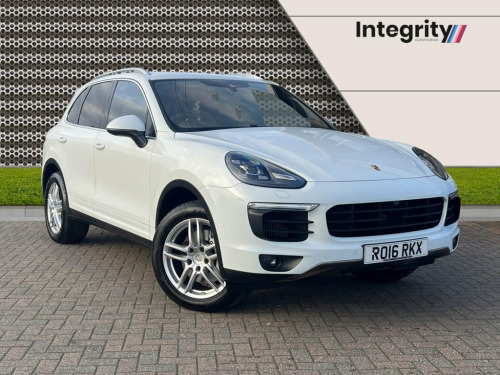 Porsche Cayenne  4.2 TD V8 S SUV 5dr Diesel TiptronicS 4WD Euro 5 (