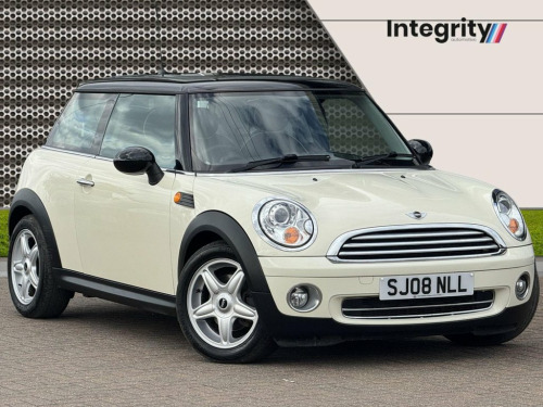 MINI Hatch  1.6 Cooper Hatchback 3dr Petrol Steptronic Euro 4 