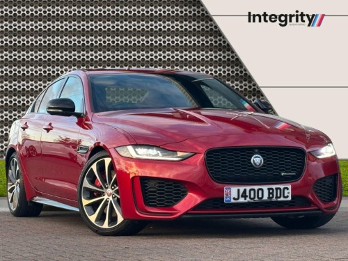 Jaguar XE  2.0 P250i R-Dynamic Black Saloon 4dr Petrol Auto E 