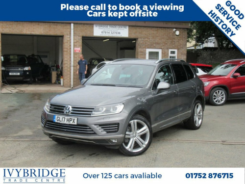 Volkswagen Touareg  3.0 V6 R-LINE PLUS TDI BLUEMOTION TECHNOLOGY 5d 25