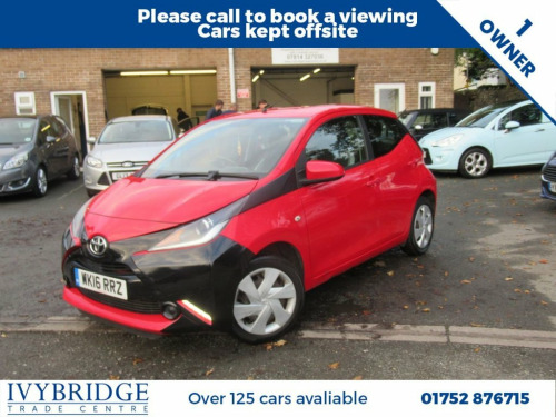 Toyota AYGO  1.0 VVT-i x-play Hatchback 5dr Petrol Manual Euro 