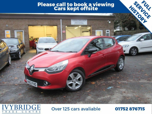 Renault Clio  1.2 16V Dynamique MediaNav Hatchback 5dr Petrol Ma