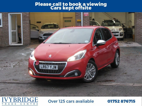 Peugeot 208  1.2 PureTech Allure Hatchback 5dr Petrol Manual Eu