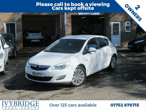 Vauxhall Astra  1.6 16v Excite Hatchback 5dr Petrol Manual Euro 5 