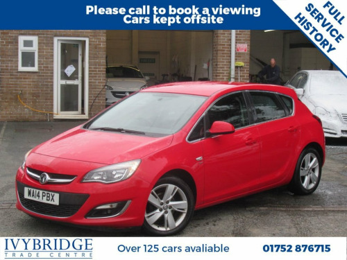 Vauxhall Astra  1.6 16v SRi Hatchback 5dr Petrol Manual Euro 5 (11