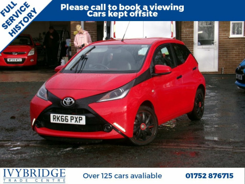 Toyota AYGO  1.0 VVT-i x-play Hatchback 5dr Petrol Manual Euro 