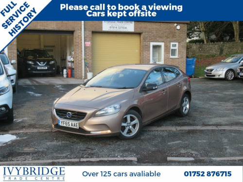 Volvo V40  2.0 T2 ES Hatchback 5dr Petrol Manual Euro 6 (s/s) 