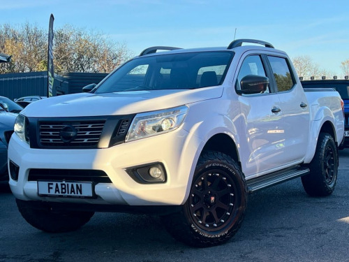 Nissan Navara  2.3 dCi Tekna Pickup Double Cab 4dr Diesel Auto 4W