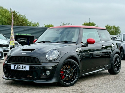 MINI Hatch  1.6 John Cooper Works Hatchback (211 ps) **Massive