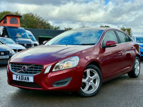 Volvo S60  2.0 D3 SE Saloon 4dr Diesel Manual Euro 5 (163 ps)