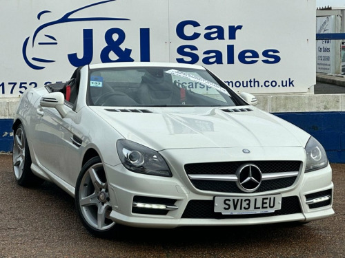 Mercedes-Benz SLK SLK200 1.8 SLK200 BlueEfficiency AMG Sport Convertible 2d