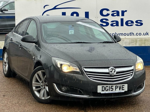 Vauxhall Insignia  2.0 CDTi ecoFLEX SRi Nav Hatchback 5dr Diesel Manu