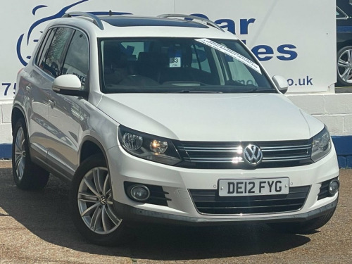 Volkswagen Tiguan  2.0 TDI BlueMotion Tech Sport SUV 5dr Diesel DSG 4 