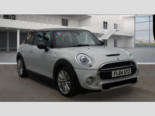MINI Hatch  2.0 Cooper SD Hatchback 3dr Diesel Manual Euro 6 (