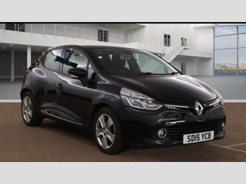 Renault Clio  1.2 16V Dynamique MediaNav Hatchback 5dr Petrol Ma