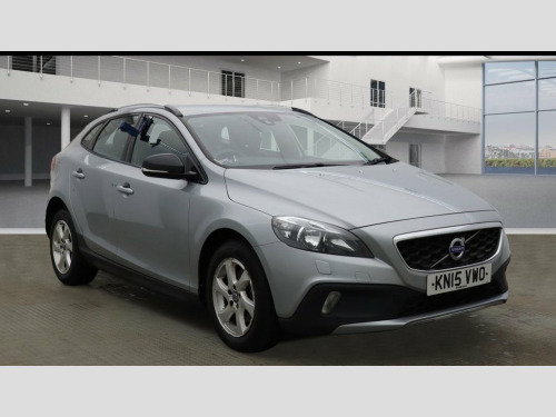 Volvo V40  1.6 D2 SE Nav Hatchback 5dr Diesel Powershift Euro