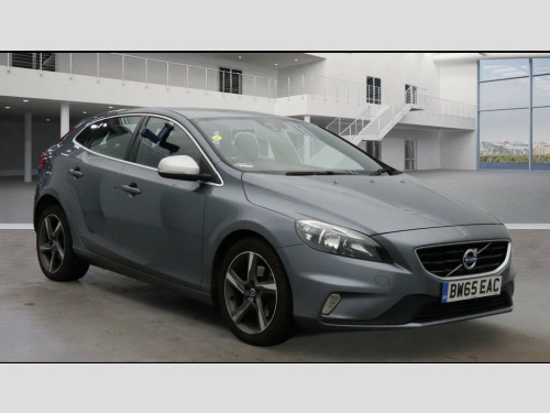 Volvo V40  2.0 D2 R-Design Nav Hatchback 5dr Diesel Manual Eu 