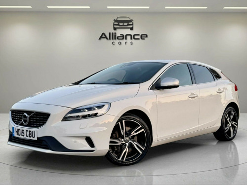 Volvo V40  1.5 T2 R-Design Edition Auto Euro 6 (s/s) 5dr