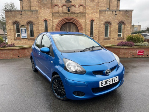 Toyota AYGO  1.0 VVT-i Blue Hatchback 5dr Petrol Manual Euro 4 