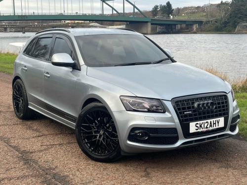 Audi Q5  2.0 TDI S line SUV 5dr Diesel S Tronic quattro Eur