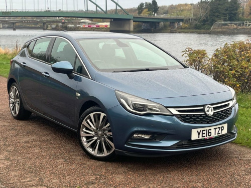 Vauxhall Astra  1.6 CDTi BiTurbo Elite Nav Hatchback 5dr Diesel Ma