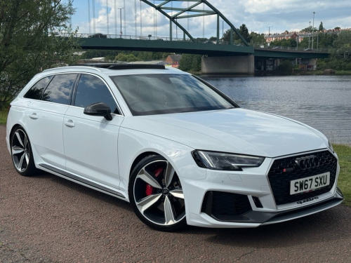 Audi RS4 Avant  2.9 TFSI V6 Carbon Edition Estate 5dr Petrol Tiptr