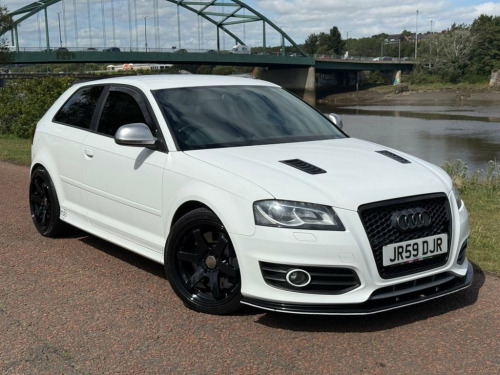 Audi S3  2.0 TFSI Hatchback 3dr Petrol S Tronic quattro (19