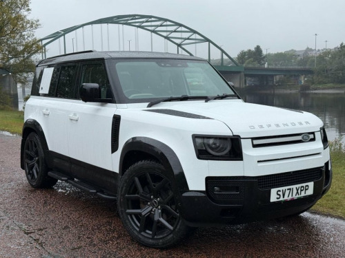 Land Rover Defender  3.0 D200 MHEV SE SUV 5dr Diesel Auto 4WD Euro 6 (s