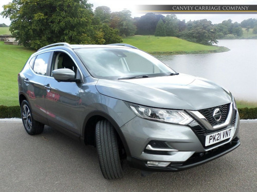Nissan Qashqai  1.3 DIG-T N-Connecta DCT Auto Euro 6 (s/s) 5dr