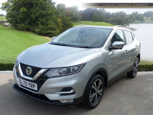 Nissan Qashqai  1.3 DIG-T N-Connecta Euro 6 (s/s) 5dr