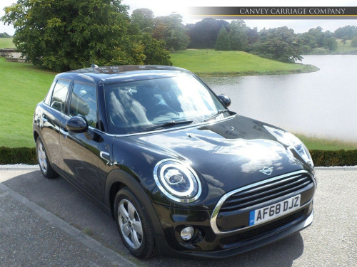MINI Hatch  1.5 Cooper Steptronic Euro 6 (s/s) 5dr
