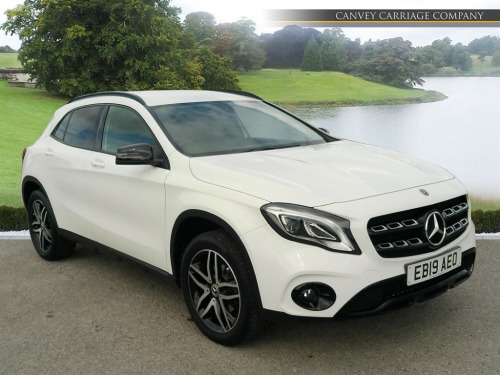 Mercedes-Benz GLA  1.6 Urban Edition Euro 6 (s/s) 5dr