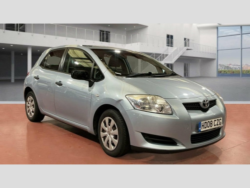 Toyota Auris  1.4 D-4D T3 Hatchback 5dr Diesel Manual (132 g/km,