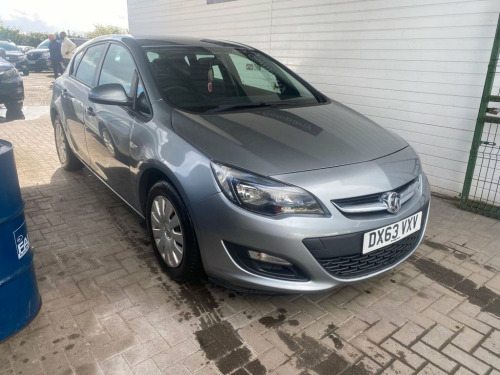 Vauxhall Astra  1.4 16v Exclusiv Hatchback 5dr Petrol Manual Euro 