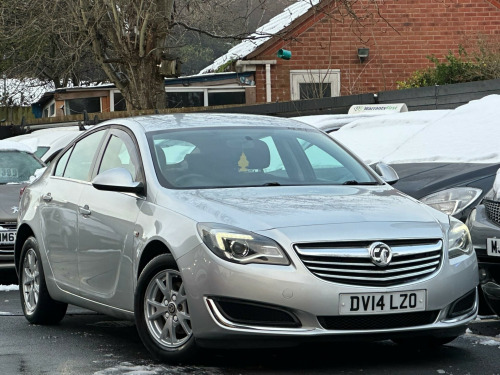 Vauxhall Insignia  2.0 CDTi ecoFLEX Design Euro 5 (s/s) 5dr