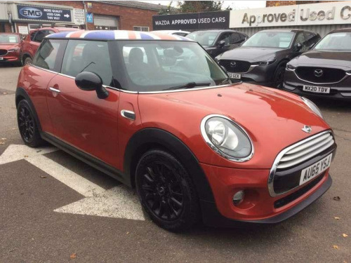 MINI Hatch  1.5 Cooper Euro 6 (s/s) 3dr