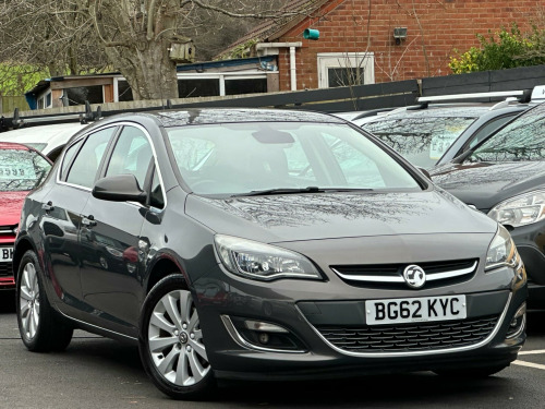 Vauxhall Astra  2.0 CDTi ecoFLEX Elite Euro 5 (s/s) 5dr