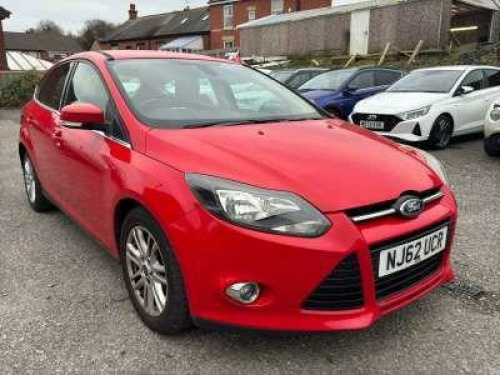 Ford Focus  1.6 TDCi Titanium Euro 5 (s/s) 5dr