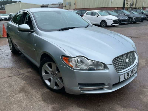 Jaguar XF  3.0 V6 Luxury Auto Euro 4 4dr