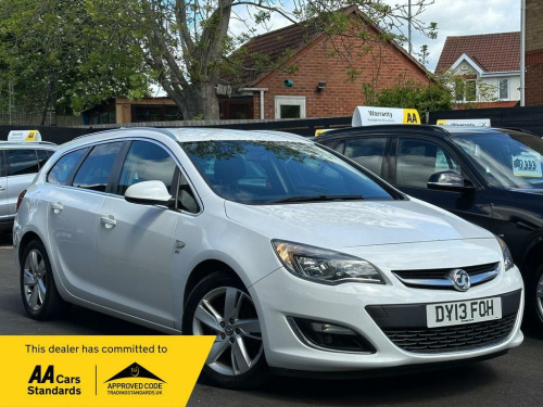 Vauxhall Astra  1.6 16V SRi Sports Tourer Euro 5 5dr