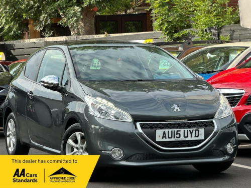 Peugeot 208  1.2 VTi PureTech Style Euro 6 3dr