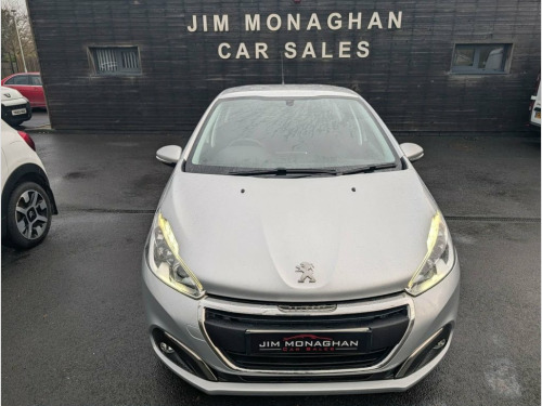 Peugeot 208  1.2 PureTech Active Hatchback 5dr Petrol Manual Eu 