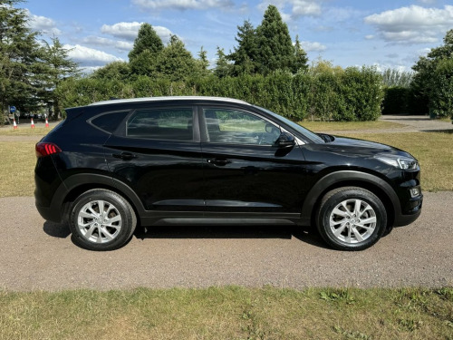 Hyundai Tucson  1.6 GDI SE NAV 5d 130 BHP Full Hyundai History MOT