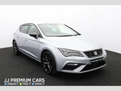 SEAT Leon  1.5 TSI EVO FR BLACK EDITION 5d 148 BHP F+R PARKIN